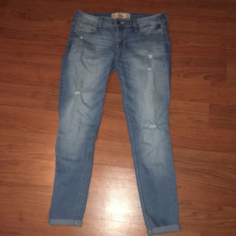 Hollister distressed super skinny jeans